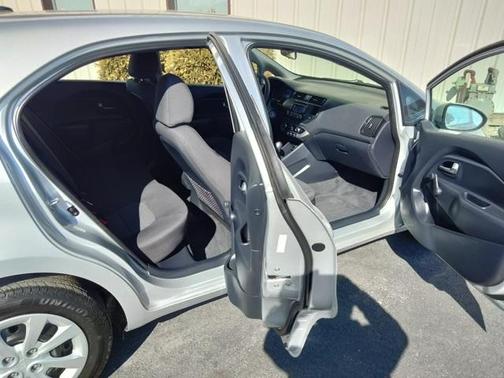2015 Kia Rio LX