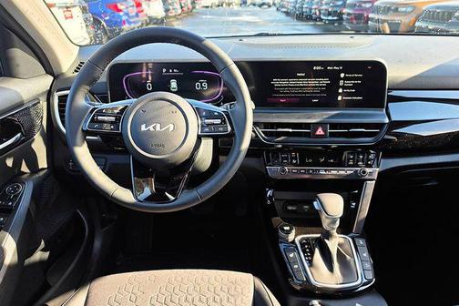Fusion Black 2026 Kia Seltos S