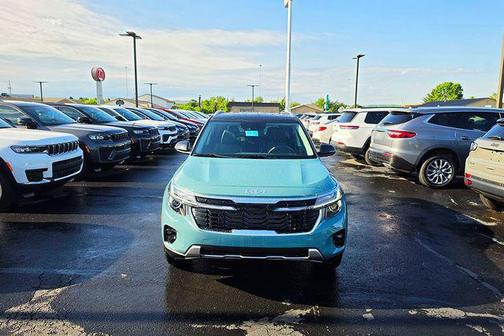Fusion Black 2026 Kia Seltos S