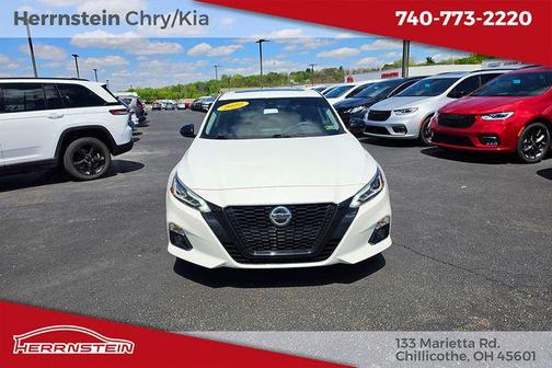 Pearl White Tricoat 2022 Nissan Altima SR Intelligent AWD