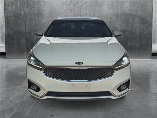 2017 Kia Cadenza Premium