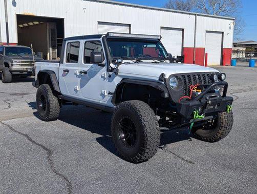 2021 Jeep Gladiator Sport S