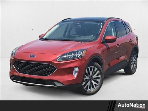 2022 Ford Escape Titanium