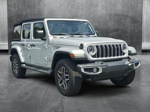 2024 Jeep Wrangler 4-Door Sahara 4x4