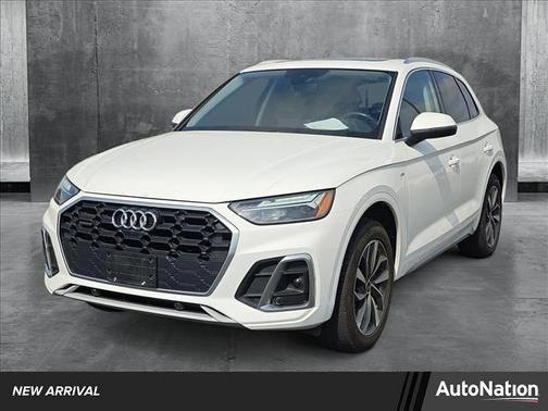 2022 Audi Q5 45 S line Premium Plus