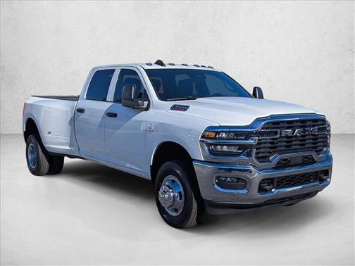 2026 RAM 3500 Tradesman Crew Cab 4x4 8' Box