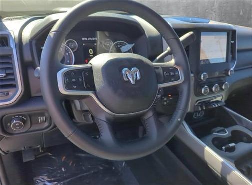 2024 RAM 3500 Big Horn Crew Cab 4x4 8' Box