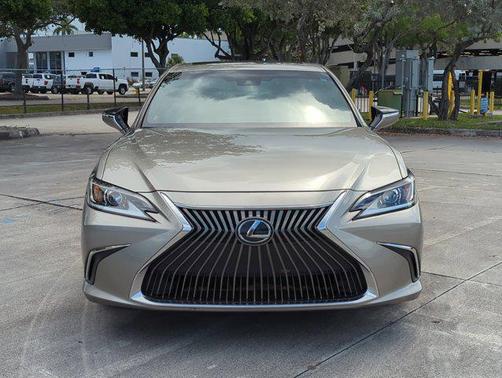 2021 Lexus ES 350 Base