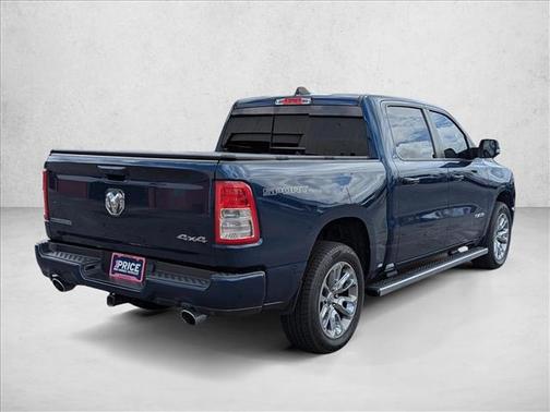 Patriot Blue Pearlcoat 2022 RAM 1500 Big Horn/Lone Star