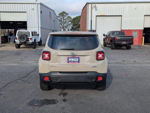 2016 Jeep Renegade Latitude