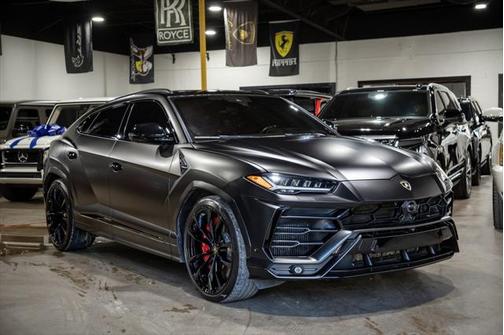 2019 Lamborghini Urus Base