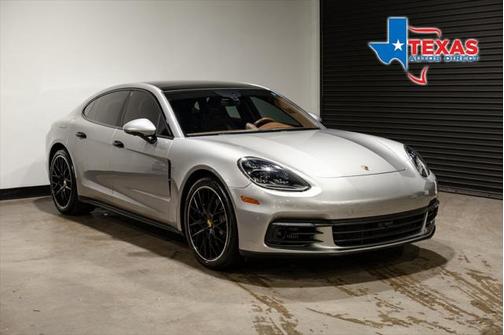 2018 Porsche Panamera 4S