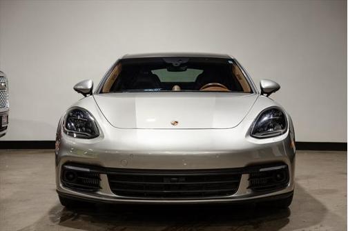 2018 Porsche Panamera 4S