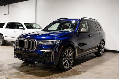 2022 BMW X7 M50i