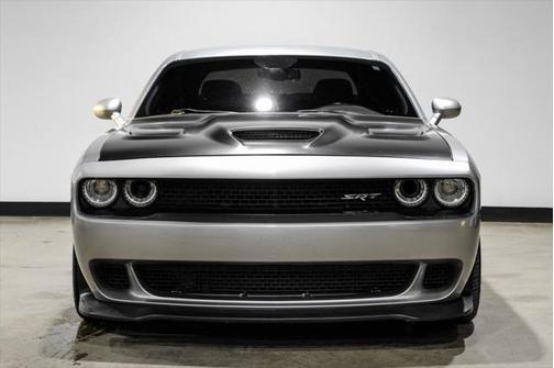 2016 Dodge Challenger SRT Hellcat