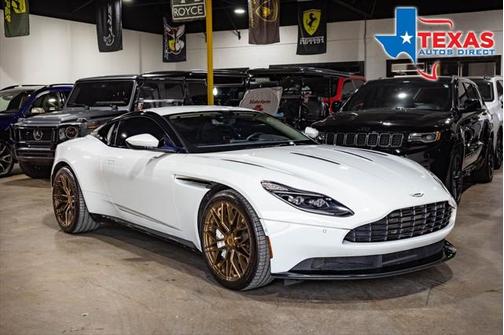 2018 Aston Martin DB11 Base