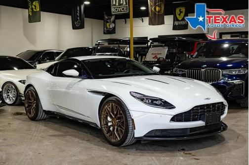 2018 Aston Martin DB11 Base
