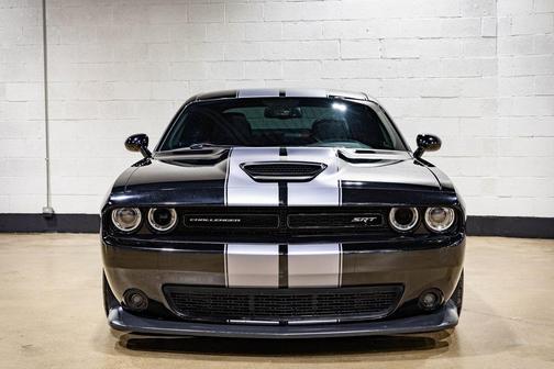 2015 Dodge Challenger SRT 392