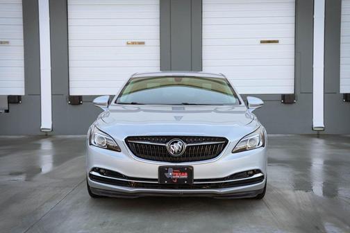 2017 Buick LaCrosse Essence