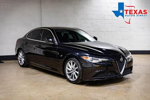 2017 Alfa Romeo Giulia Base