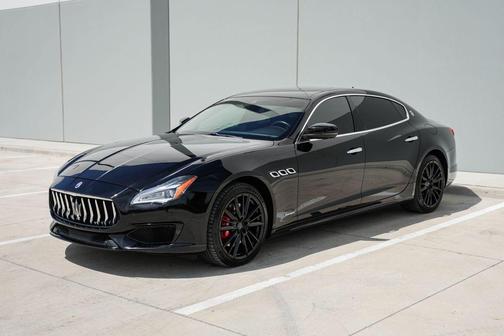 Black 2019 Maserati Quattroporte S GranSport