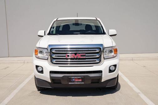 Summit White 2017 GMC Canyon SLE