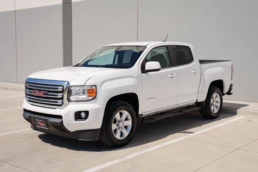 Summit White 2017 GMC Canyon SLE