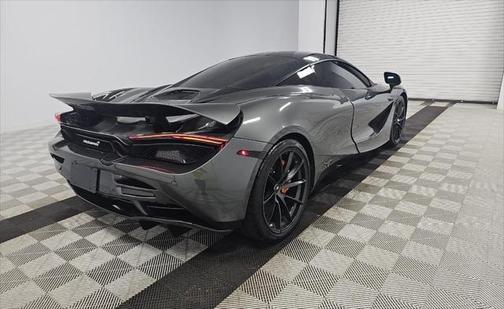 2019 McLaren 720S Base