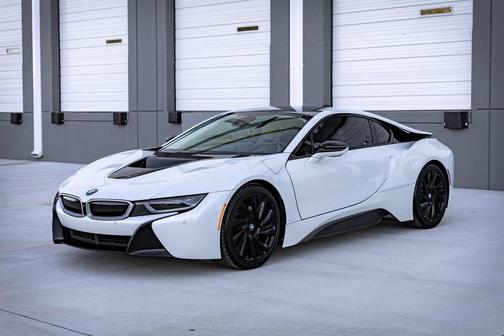 2017 BMW i8 Base
