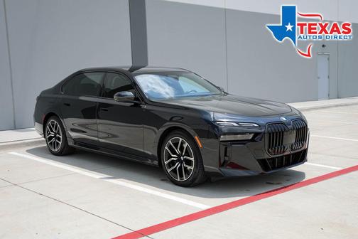 Black Sapphire Metallic 2024 BMW 740 740i