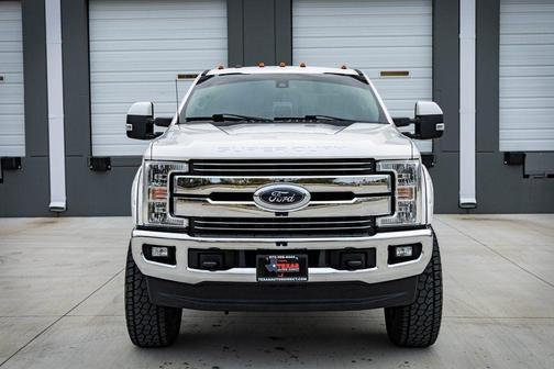 2017 Ford F-350 Lariat