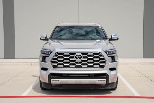 2023 Toyota Sequoia Capstone