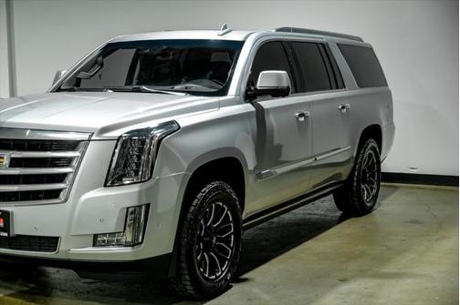 2018 Cadillac Escalade ESV Premium Luxury
