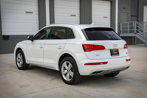 2018 Audi Q5 2.0T Tech Premium