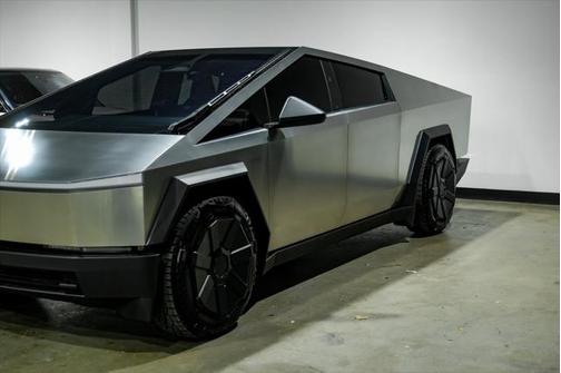 2024 Tesla Cybertruck All-Wheel Drive