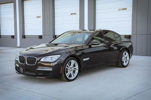 2015 BMW 750 I