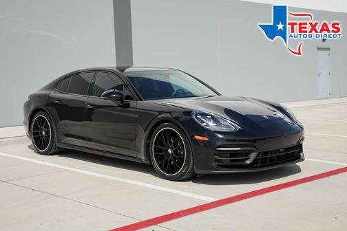 Jet Black Metallic 2021 Porsche Panamera Base
