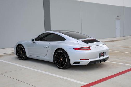 Rhodium Silver Metallic 2017 Porsche 911 Carrera