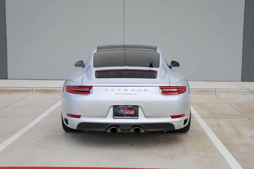 Rhodium Silver Metallic 2017 Porsche 911 Carrera