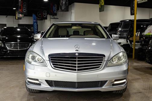 2013 Mercedes-Benz S-Class S 550
