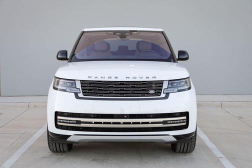 2023 Land Rover Range Rover P530 SE