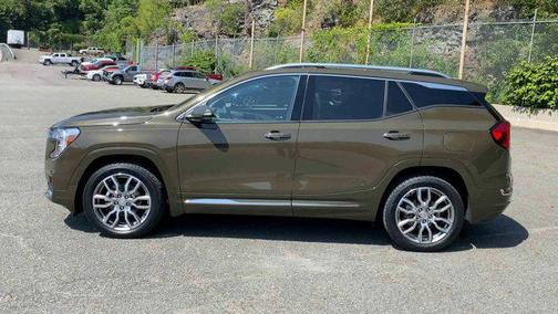 2023 GMC Terrain Denali