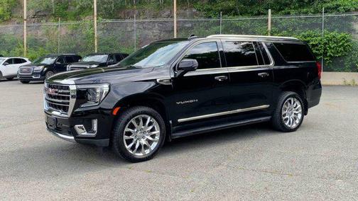 2022 GMC Yukon XL SLT