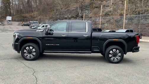 2025 GMC Sierra 2500 Denali