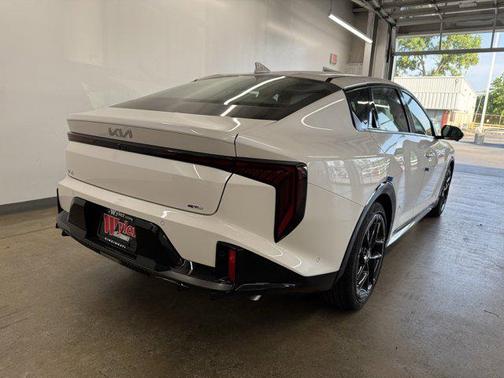 2025 Kia K4 GT-Line Turbo