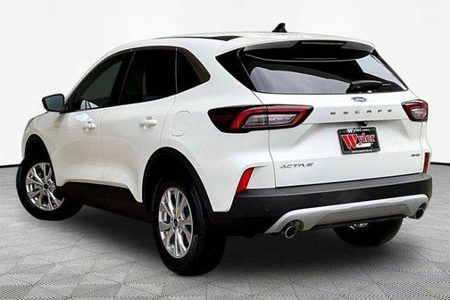 Star White Metallic Tri-Coat 2023 Ford Escape Active