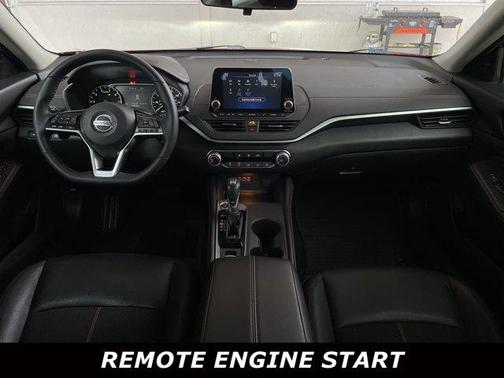 2020 Nissan Altima SR Intelligent AWD