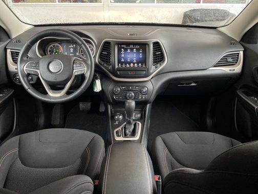 2016 Jeep Cherokee 75th Anniversary