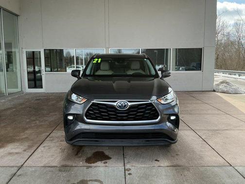 2021 Toyota Highlander Hybrid Limited