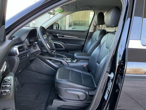 2022 Kia Telluride LX